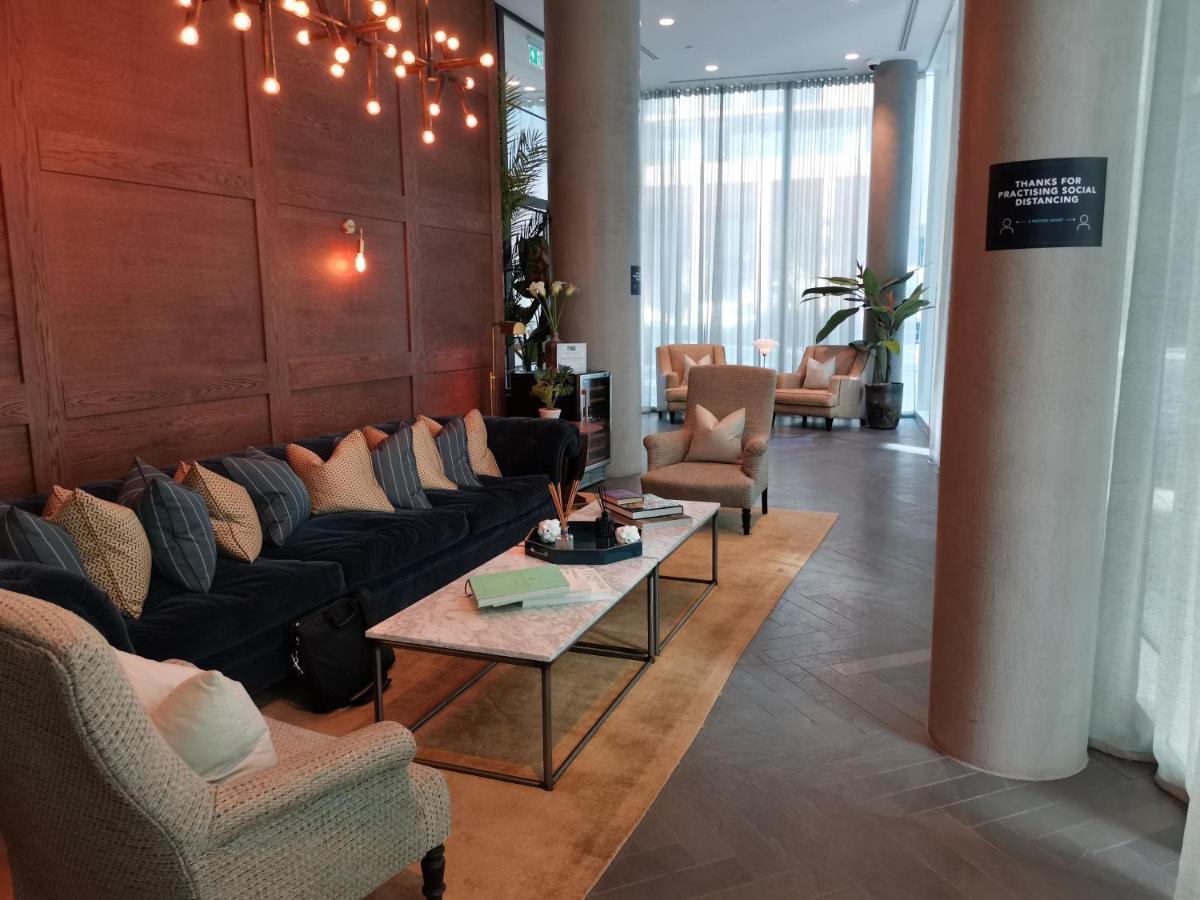 Charles Hope Canary Wharf South Quay Londres Exterior foto